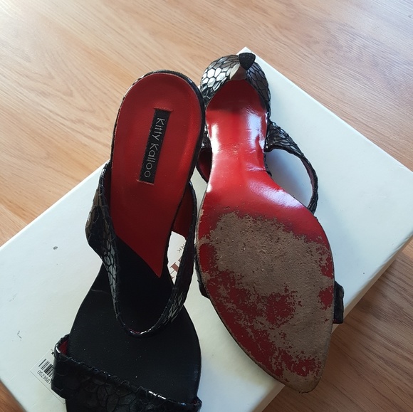 Shoes - Picture 3 of 4